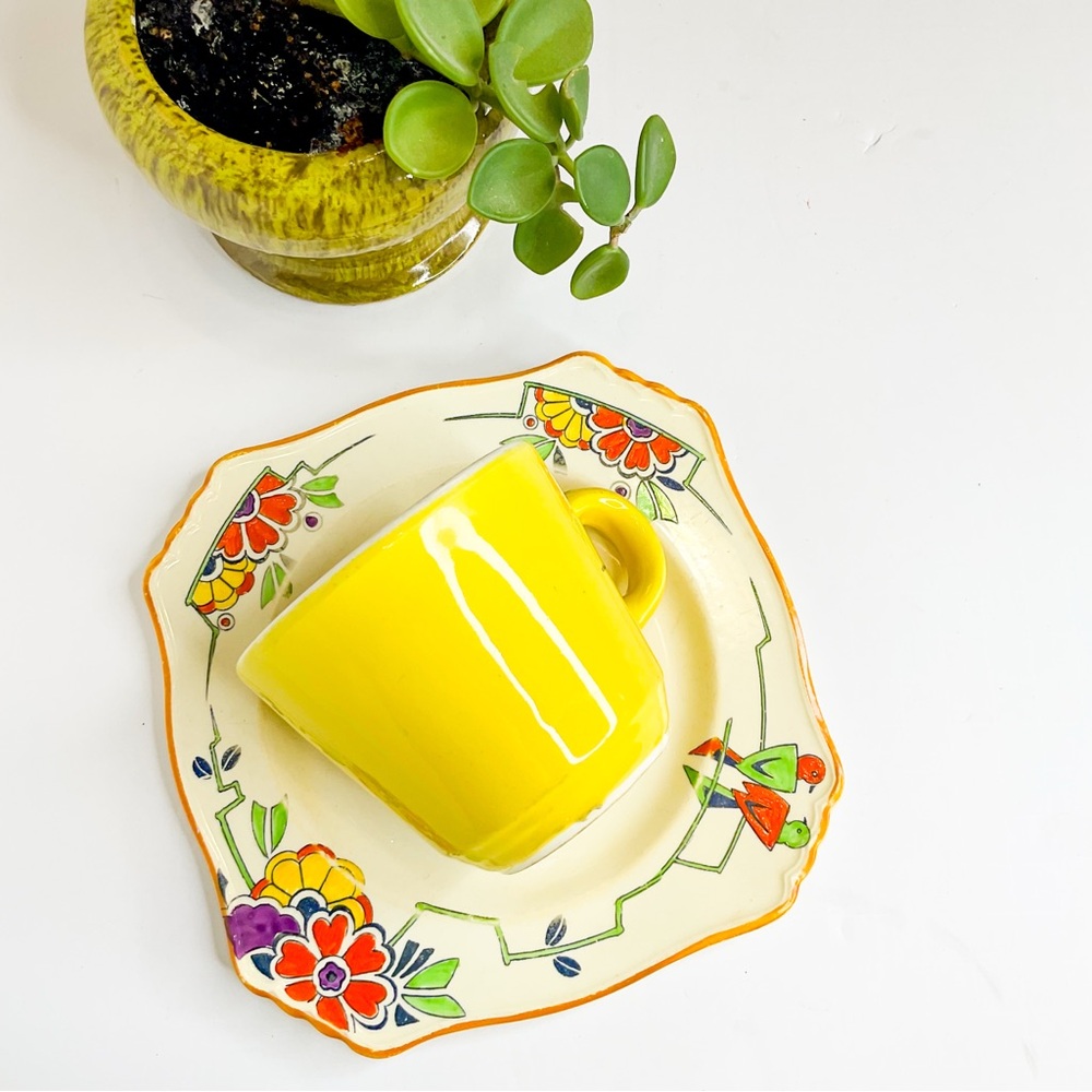 Vintage Art Deco Grimwades Bone China Floral Saucer With Yellow Mug - Picture 7 of 9